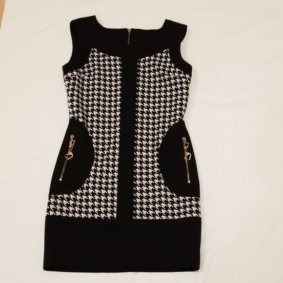 Dresses & Skirts - Unique women's dress. Size XS